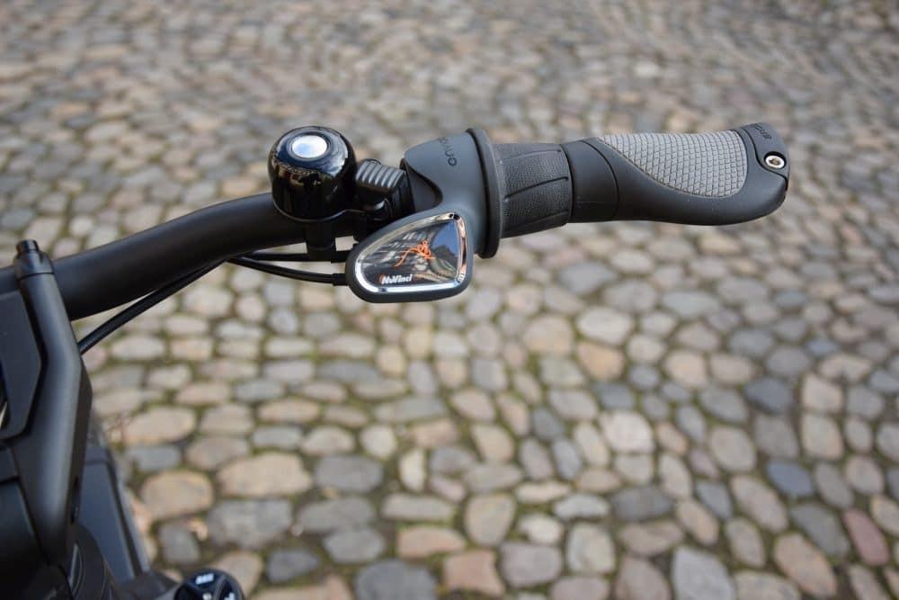 Das Bild zeigt den Lenker eines Riese & Müller Charger3 GT Vario
