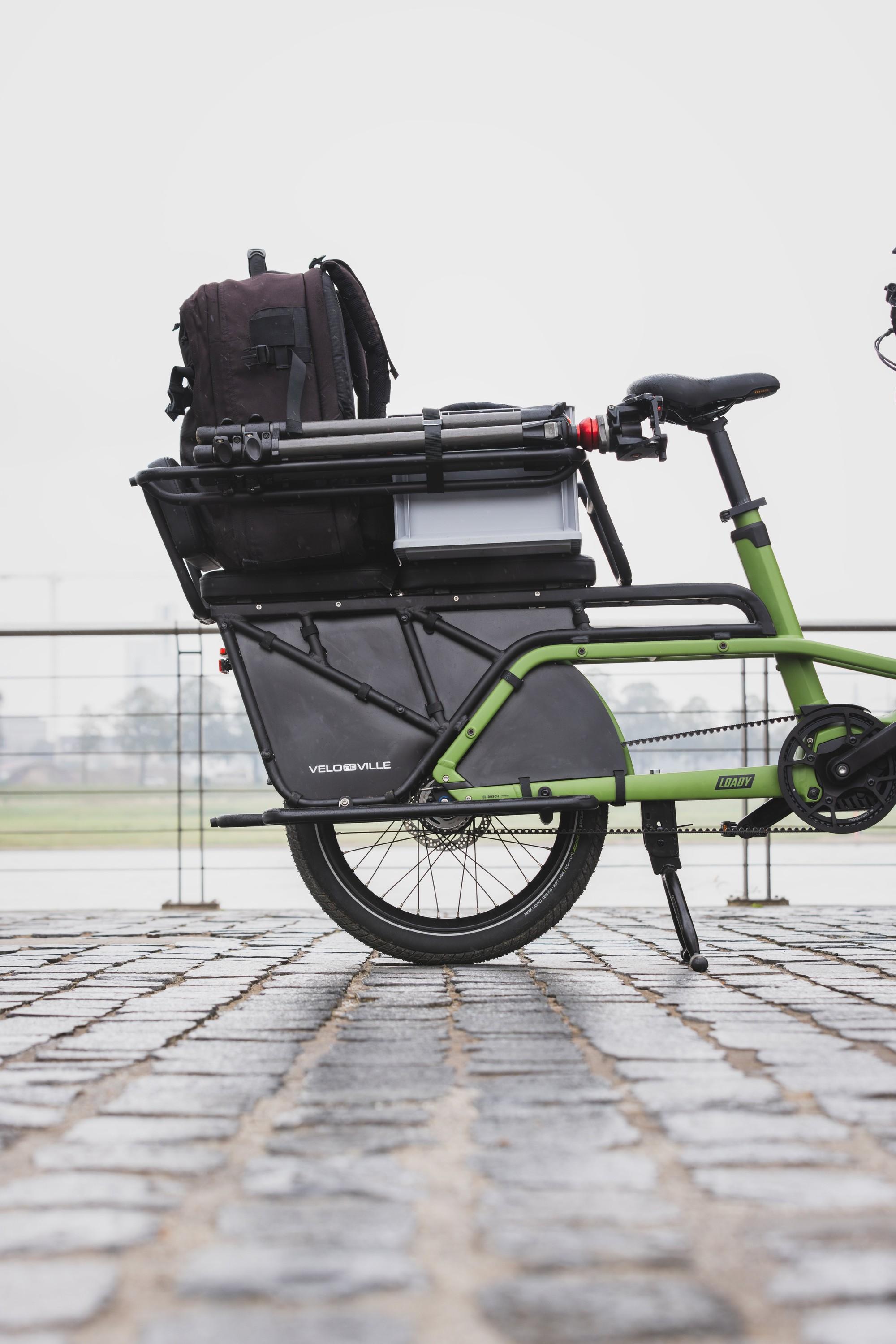 Der Velo de Ville Gepäckträger des Loady e-Lastenrads
