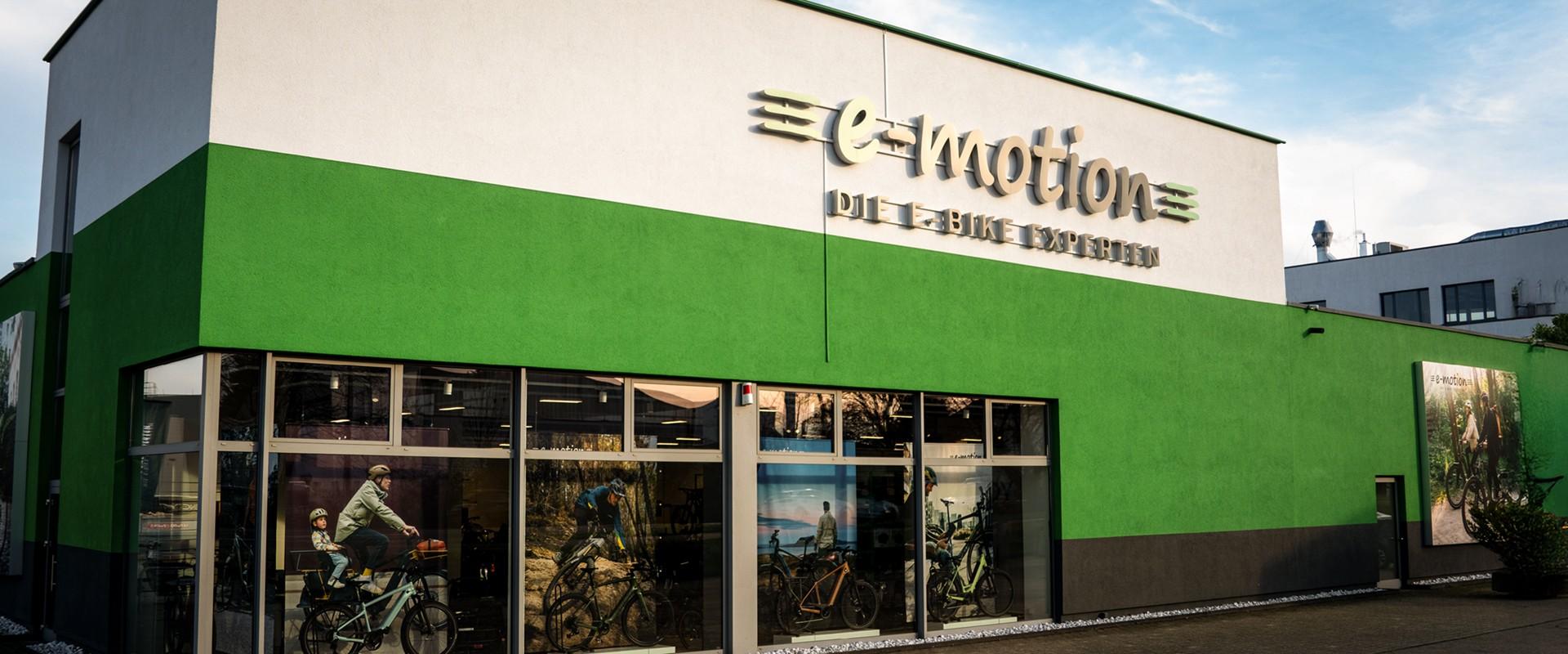 Die Außenansicht der e-motion e-Bike Welt in Pulheim