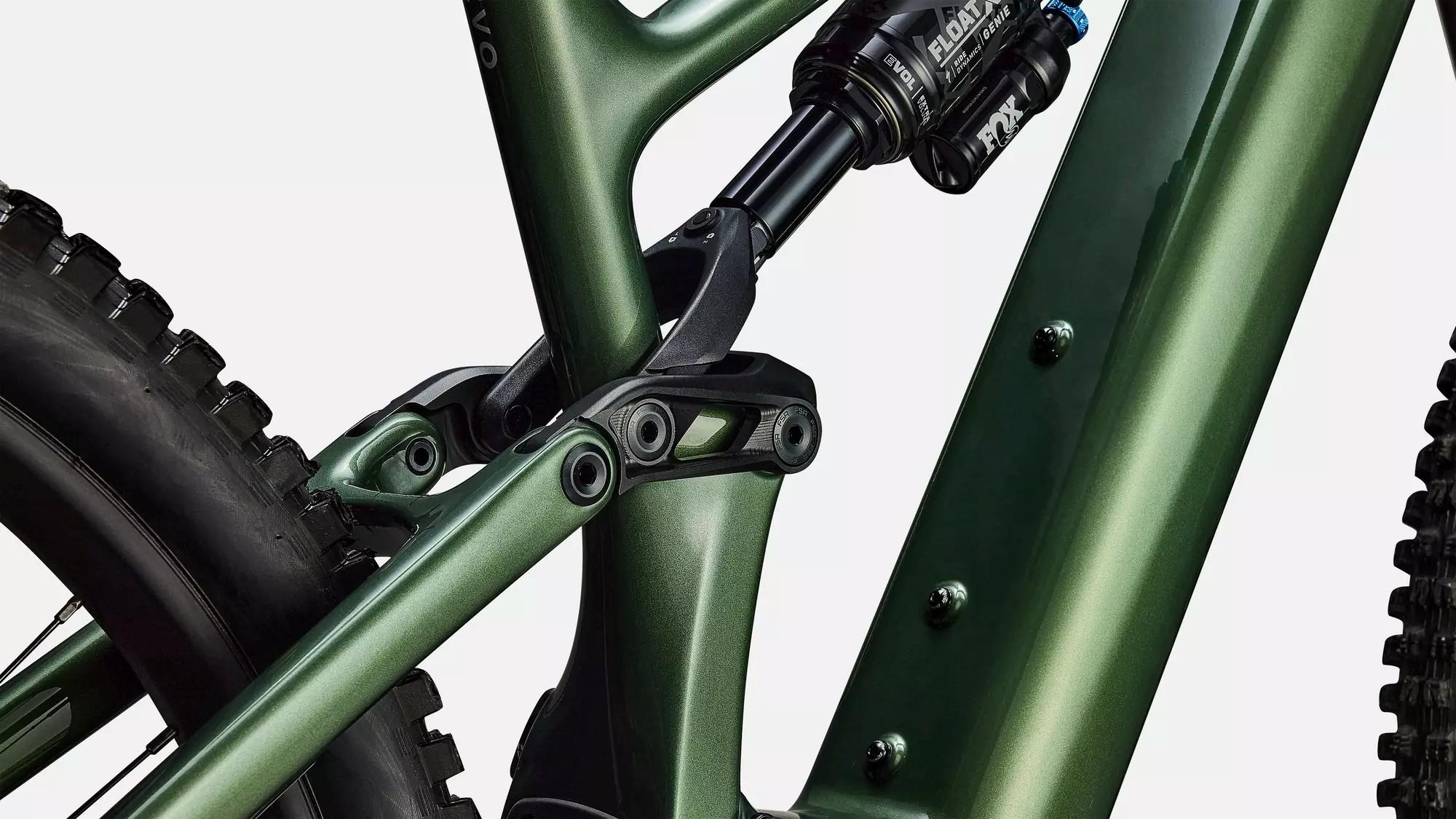 Das Bild zeigt den Carbonrahmen eines Specialized Turbo Levo4 Expert