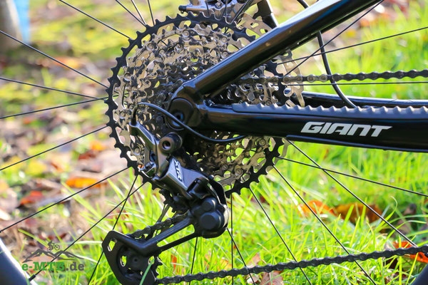 Erleben Sie präzise Gangwechsel mit der hochwertigen Giant Schaltung. Perfekt für anspruchsvolle Fahrer und reibung