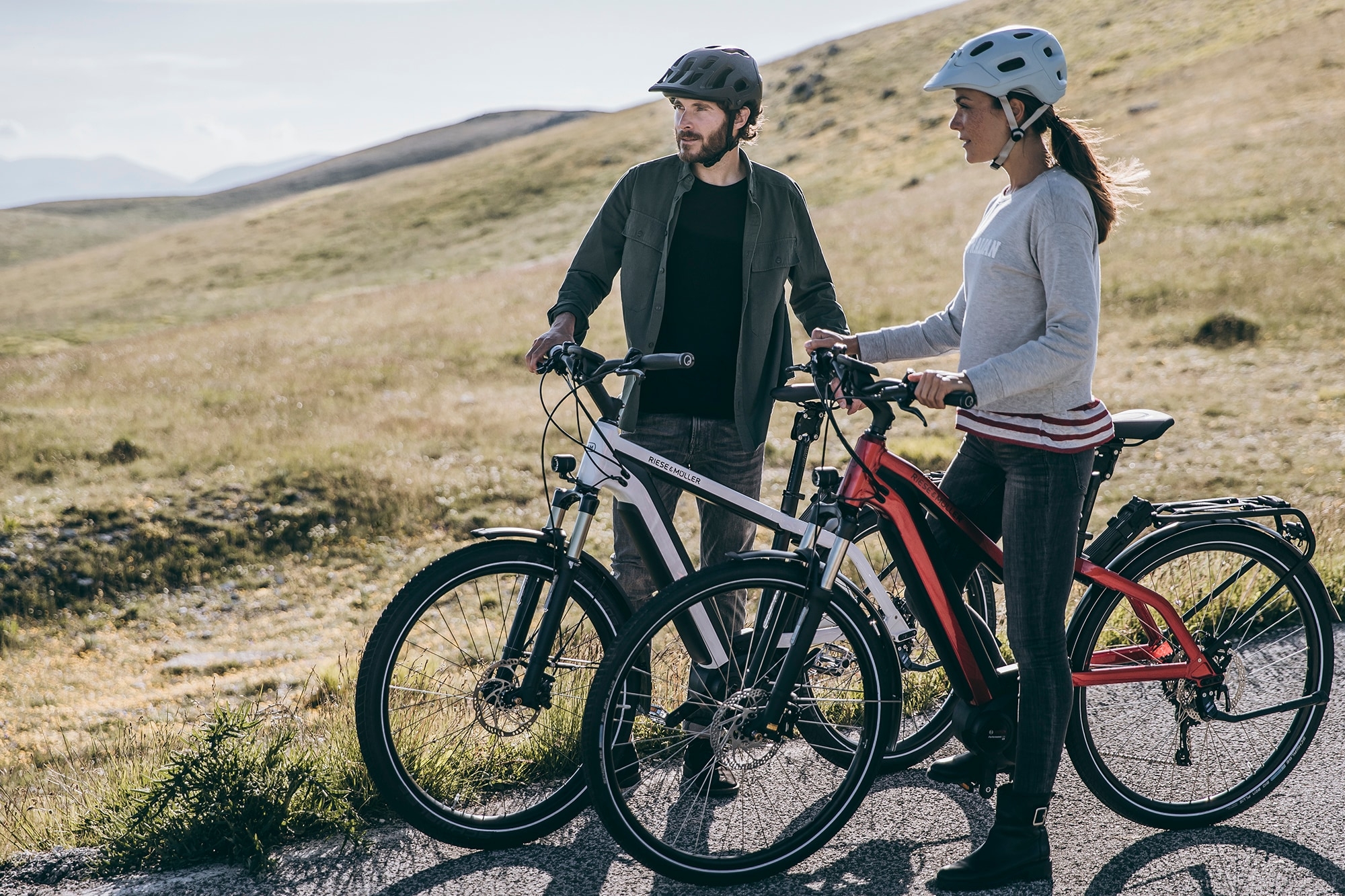 Entdecken Sie die neuesten Riese & Müller E-Bikes: Charger und Charger Mixte. Perfekt für Ihre nächsten Abenteuer i