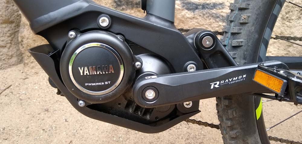 Entdecken Sie das leistungsstarke Raymon E-Bike, ausgestattet mit einem zuverlässigen Yamaha PWseries ST Motor für