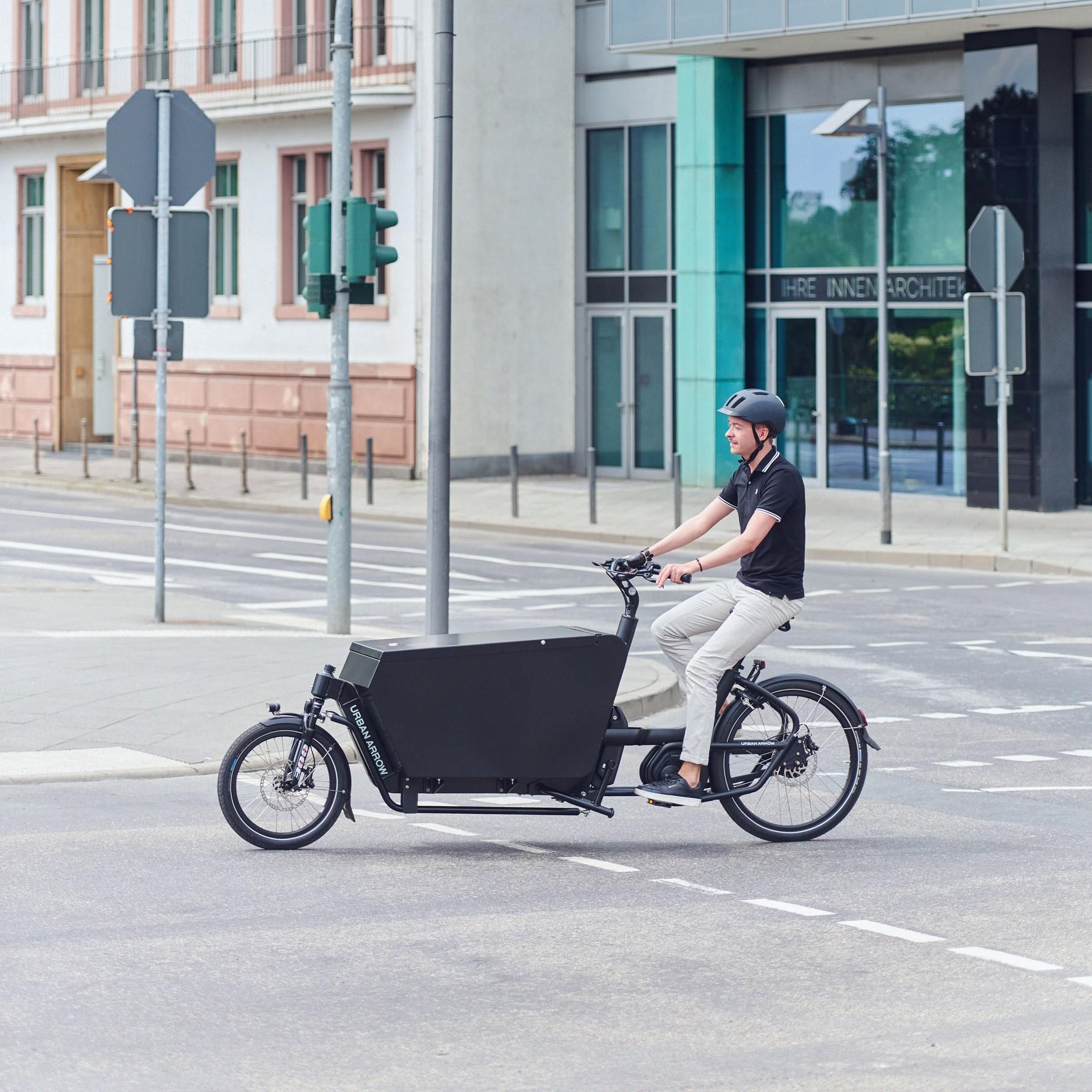 Das Urban Arrow Cargo Lasten e-Bike wurde dem StartUp "Himmel un Ääd" in Bonn gesponsort.