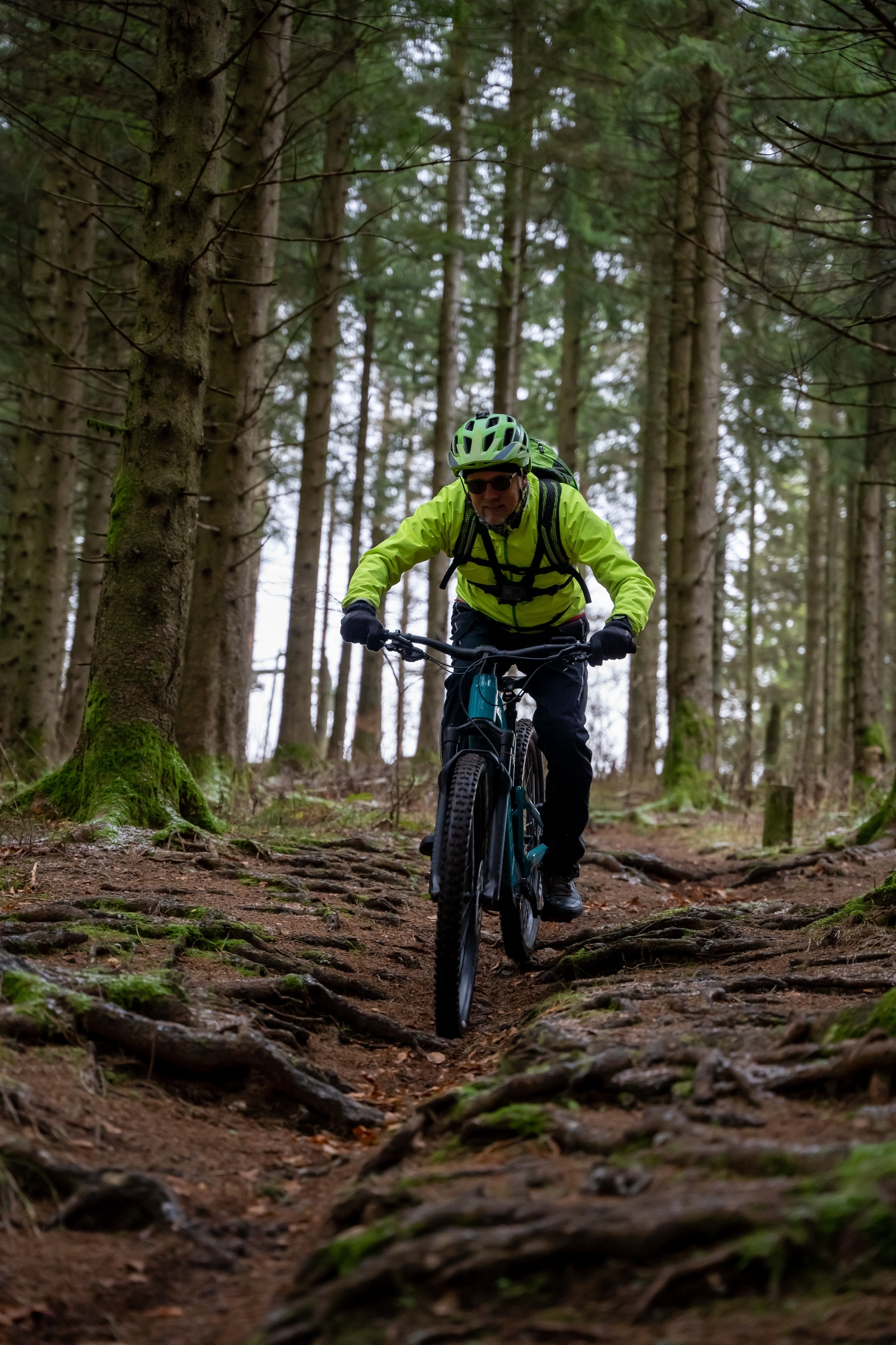 Entdecke Natur pur mit dem Focus Jam 7.8 Mountainbike. Perfekt für anspruchsvolle Trails und unvergleichlichen Fahr