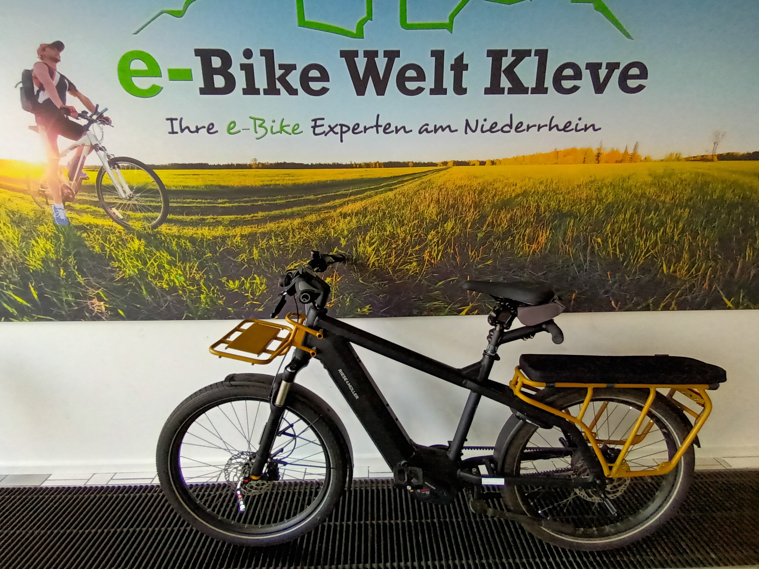 e-Bike von Riese & Müller wird in der e-motion e-bike Welt in Kleve ausgestellt.