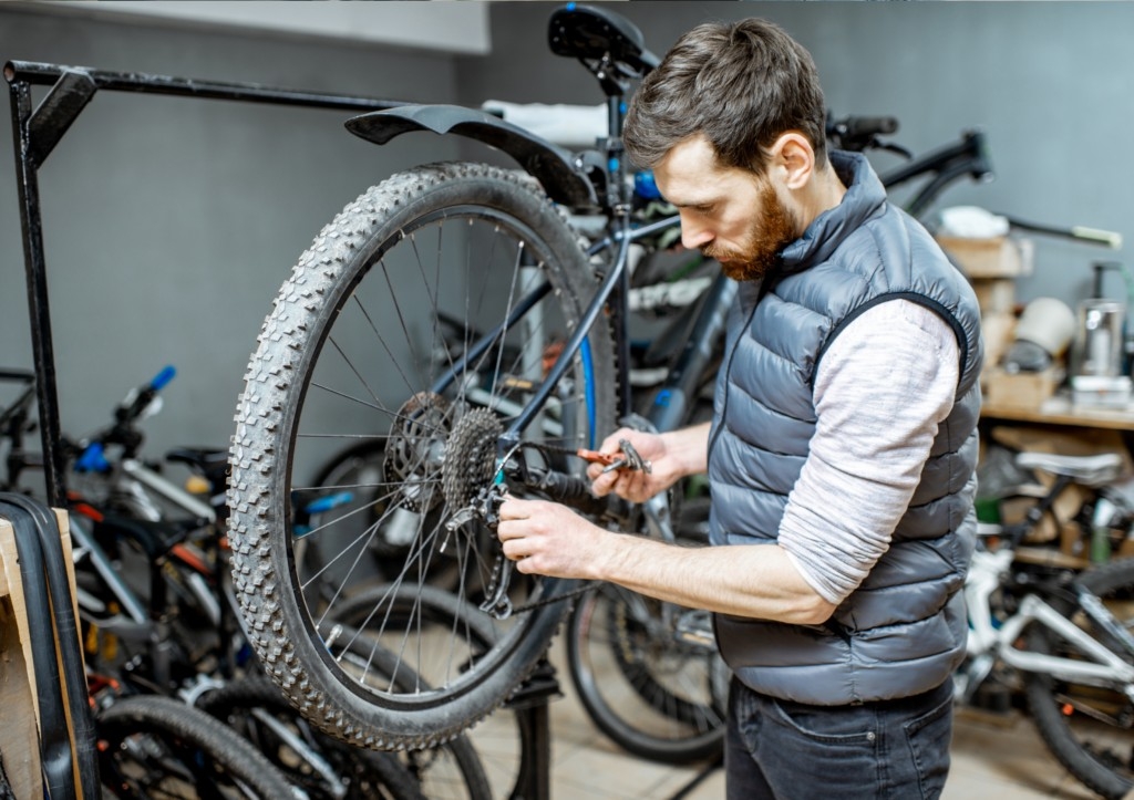 Stuttgart > Fahrradwerkstatt in der Mobilitätsstation Esslingen