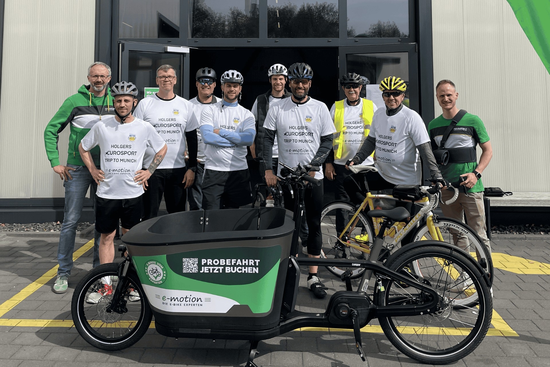 Für eine Etappe der Aktion "Trip to Munich" sind einige Personen zusammen mit dem e-Bike zusammen gefahren
