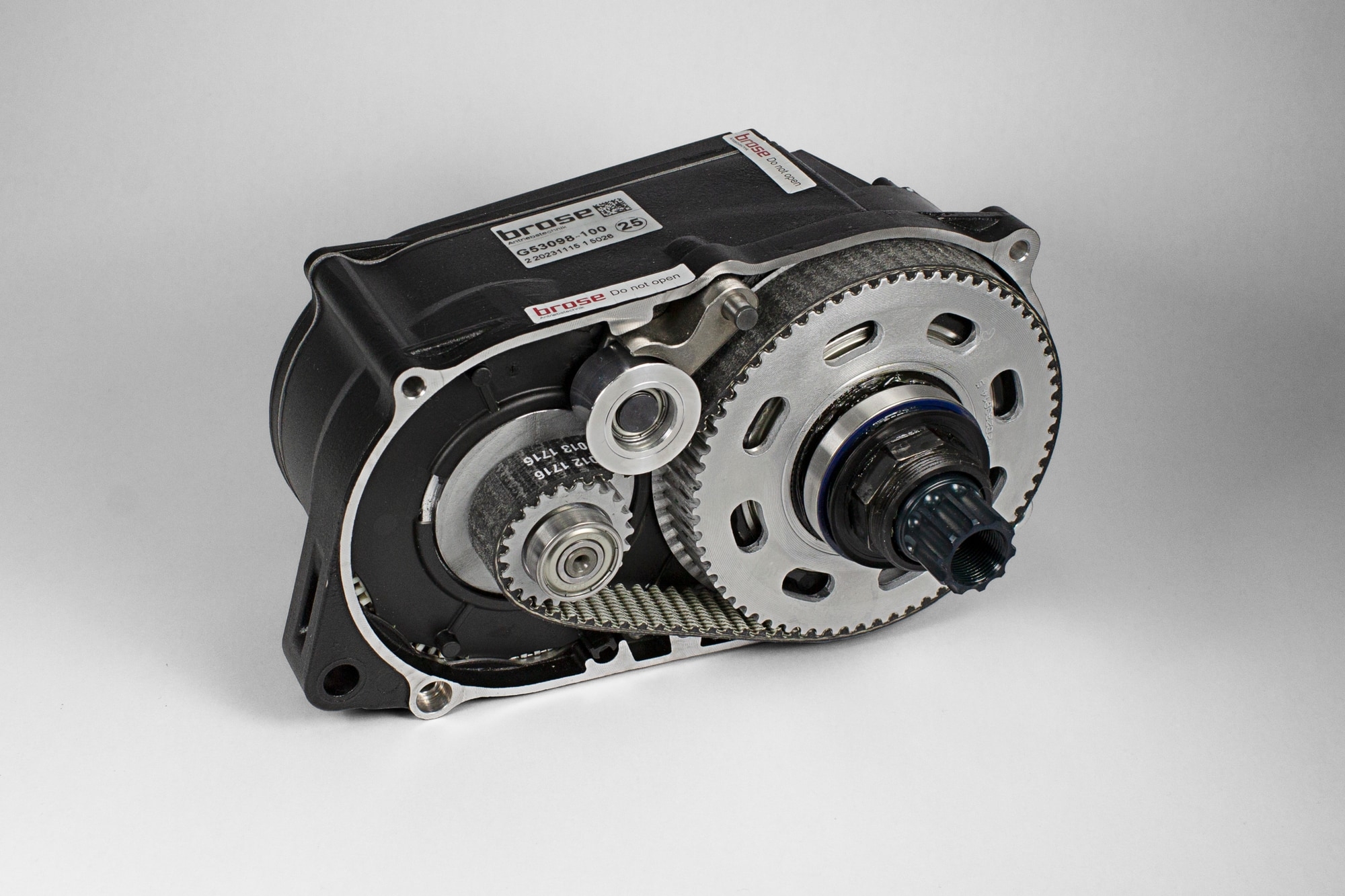 Entdecken Sie den leistungsstarken Brose Drive S Mag 2023 Motor für E-Bikes. Zuverlässige Performance für Ihr Fahre